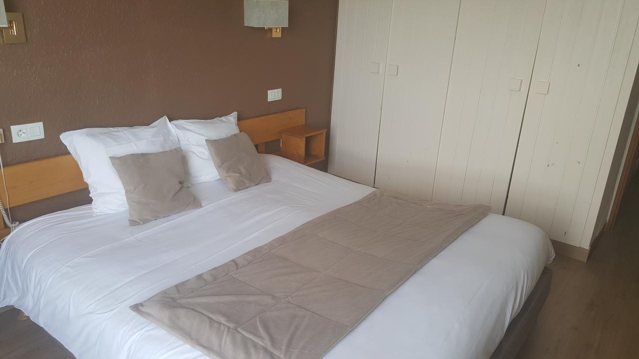 לז אור Hotel L'Escale Blanche מראה חיצוני תמונה